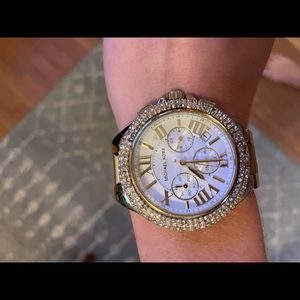 Michael kors gold watch